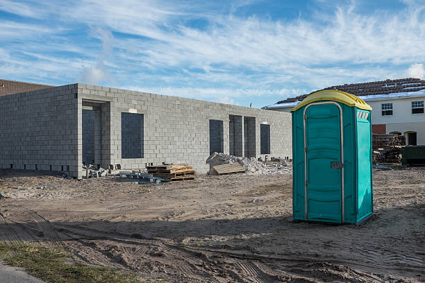 Best Porta potty rental near me  in West Des Moines, IA